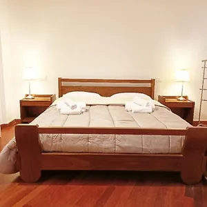 https://residenza-le-mura-2.hotelinveneto.com